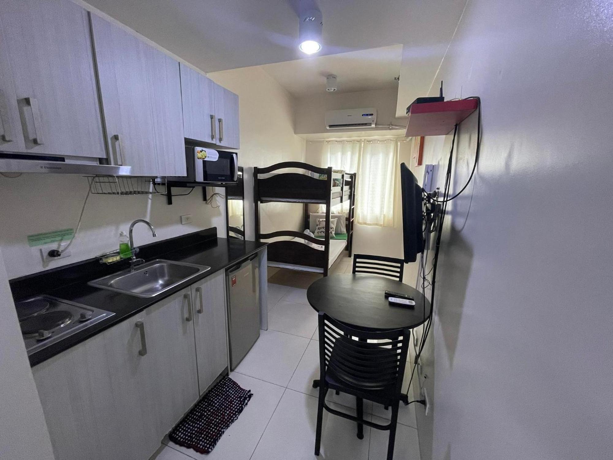 Green Residences Staycation By Pbyy Manila Room photo