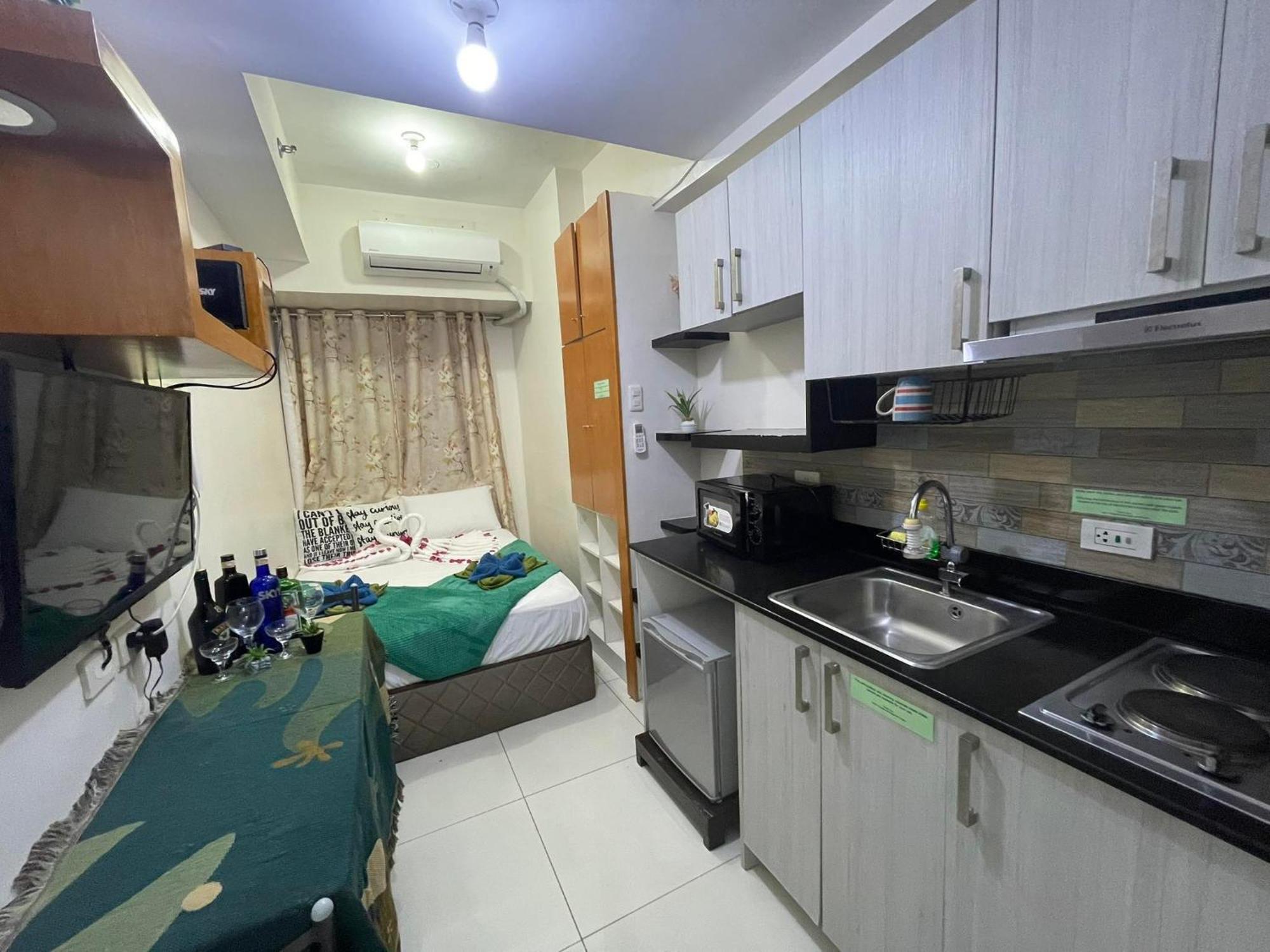 Green Residences Staycation By Pbyy Manila Room photo